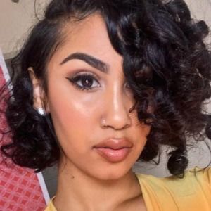 Meet your Posher, Jamyla